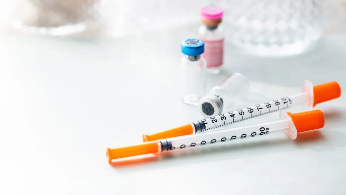 Testosterone Therapy Triggers Psychosis in a Man with Klinefelter Syndrome