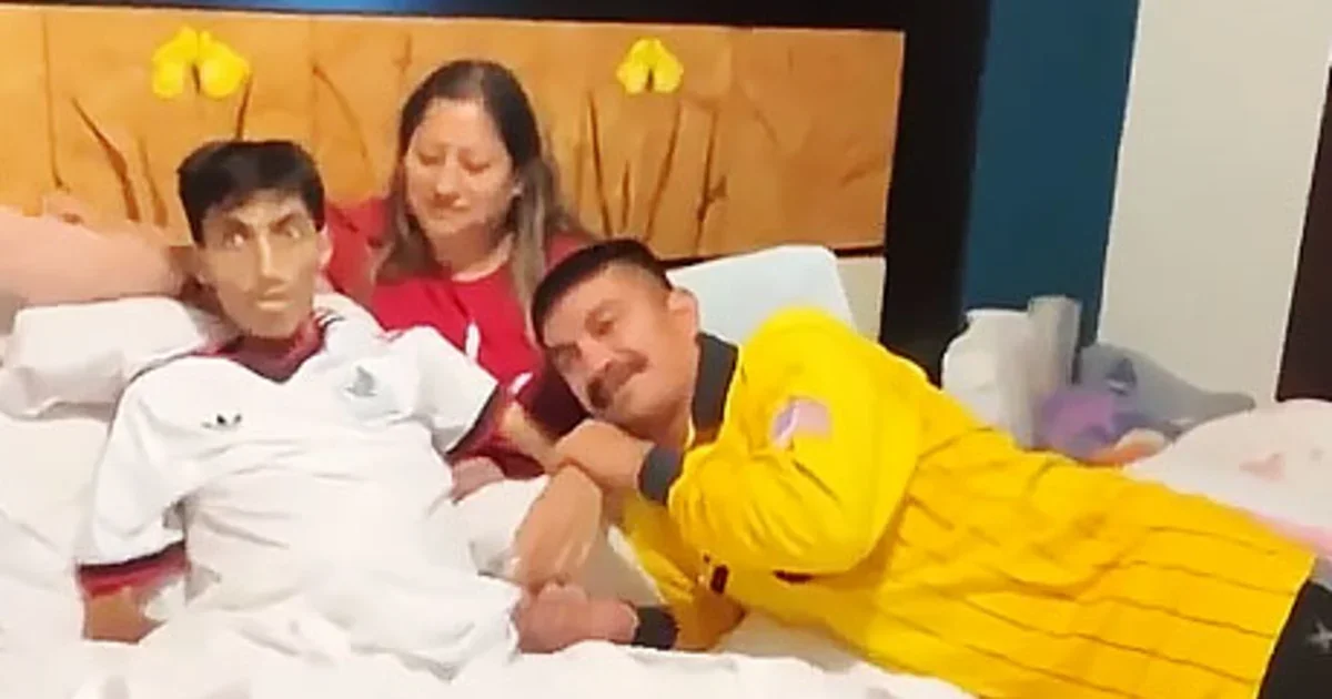 Terminally ill teen’s final hug: death after reunified with deported parents