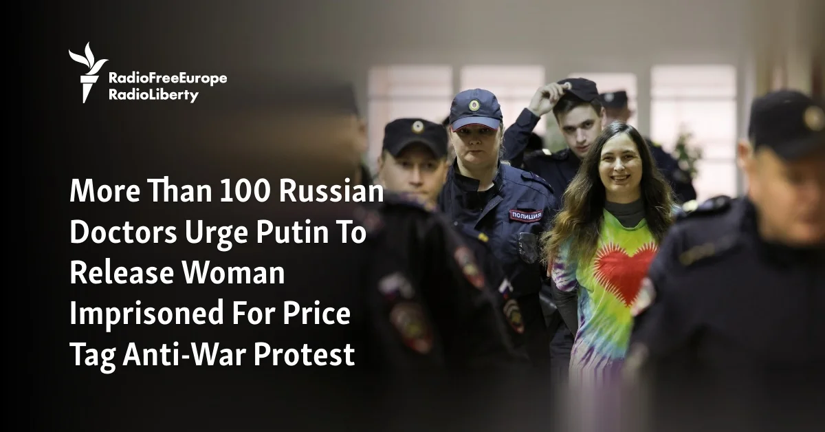 Russian Doctors Rally for Release of Imprisoned Anti-War Protesters