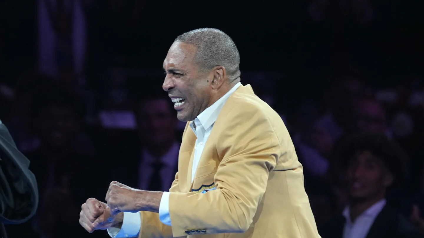 Dementia Disclosure Shines at Roger Craig's Hall of Fame Induction