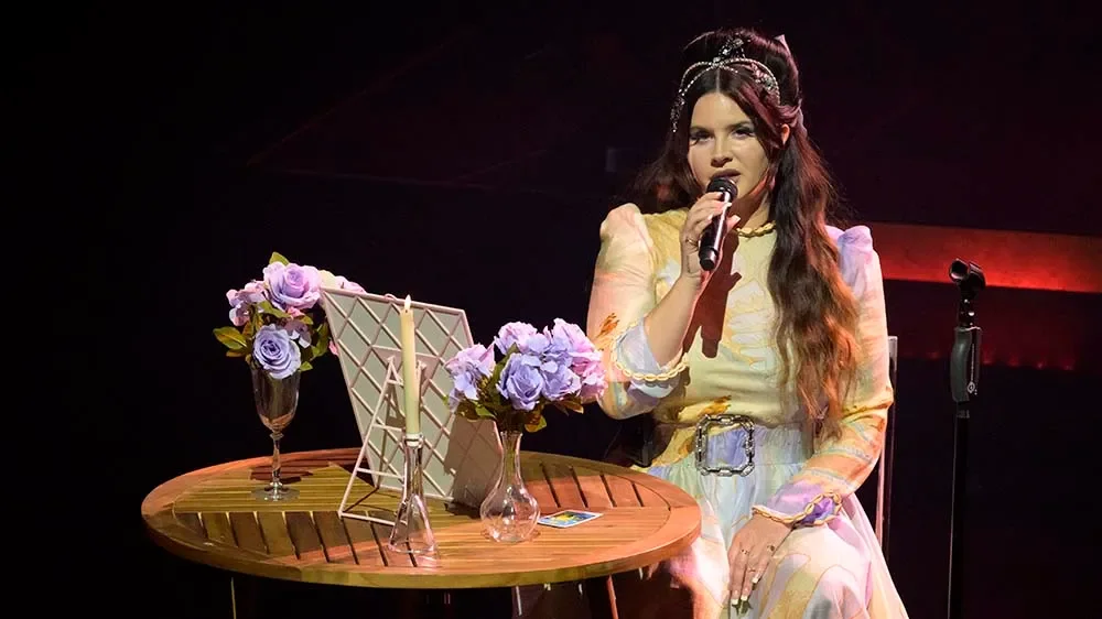Lana Del Rey Unveils Exclusive Fall Tour Dates