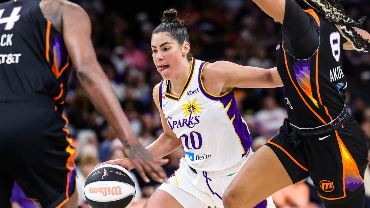 Plum trade signals Sparks’ rebuild, boosts Phoenix’s playoff push