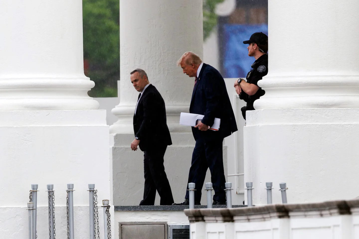 Trump cancels Camp David cabinet retreat; White House meeting to tackle Iran and the economy