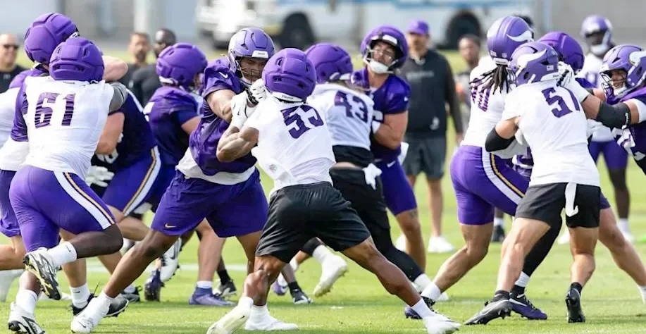 Vikings Camp Day One: QB Battle, New ILB Look, and Run-Game Buzz