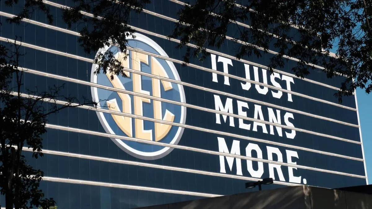 "2024 SEC Football Schedule: Tough Draws and Playoff Implications"