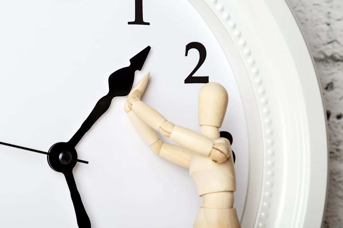 Immune Switch Could Slow Aging, Study Suggests