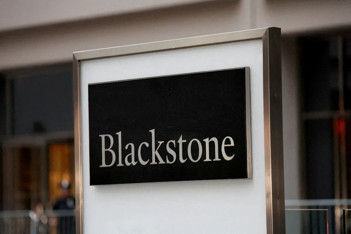 Blackstone’s Schwarzman warns on AI exuberance as earnings rise on selective bets