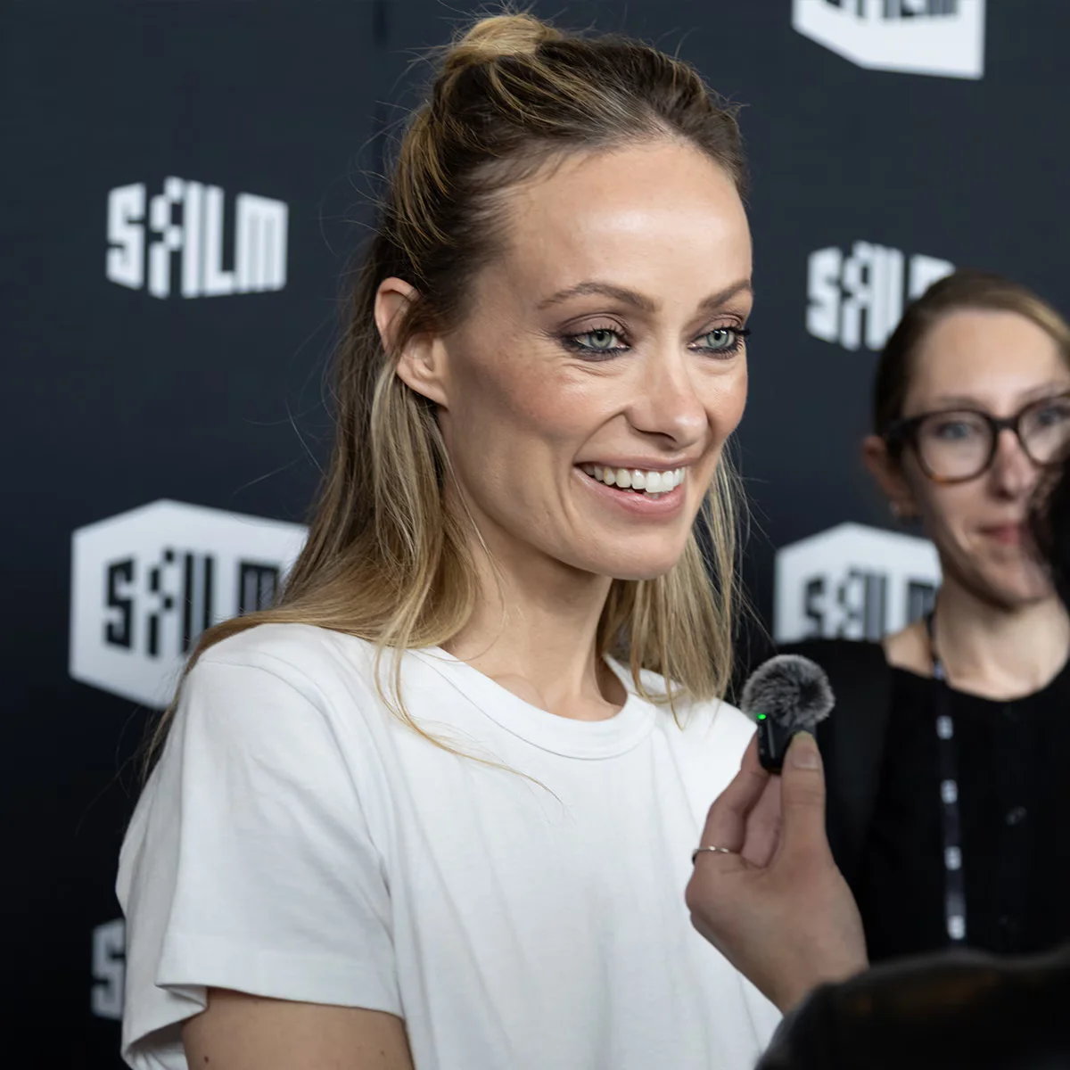 Olivia Wilde shrugs off 'dead body' look claims, says it was just a bad angle