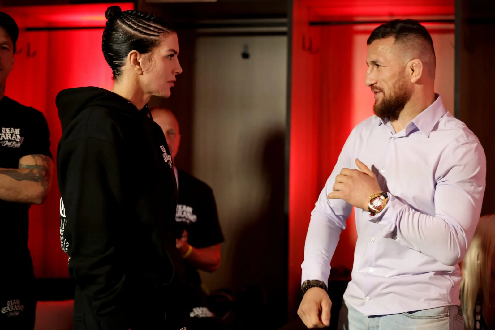 Rousey’s swift return ends Carano’s night and shocks Merab Dvalishvili