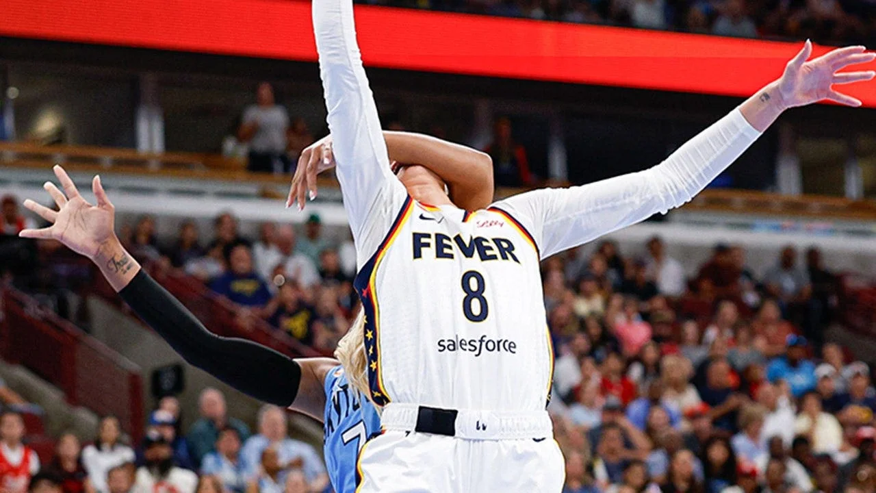 Florida AG weighs in after brutal WNBA foul on Sophie Cunningham