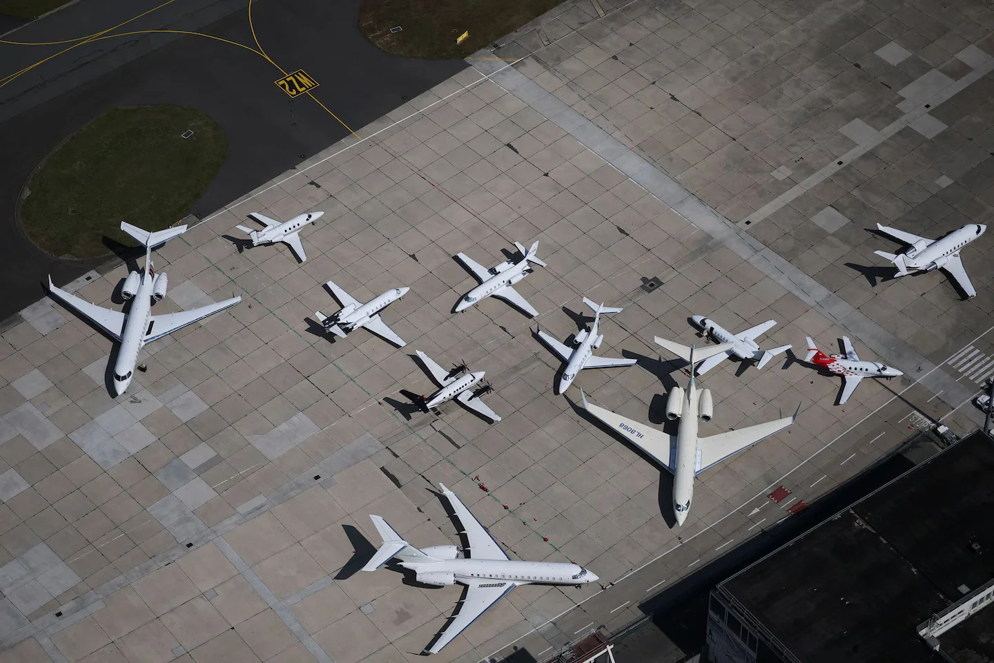 Jets as Doom Signals: Tracking the Ultra-Rich's Escape