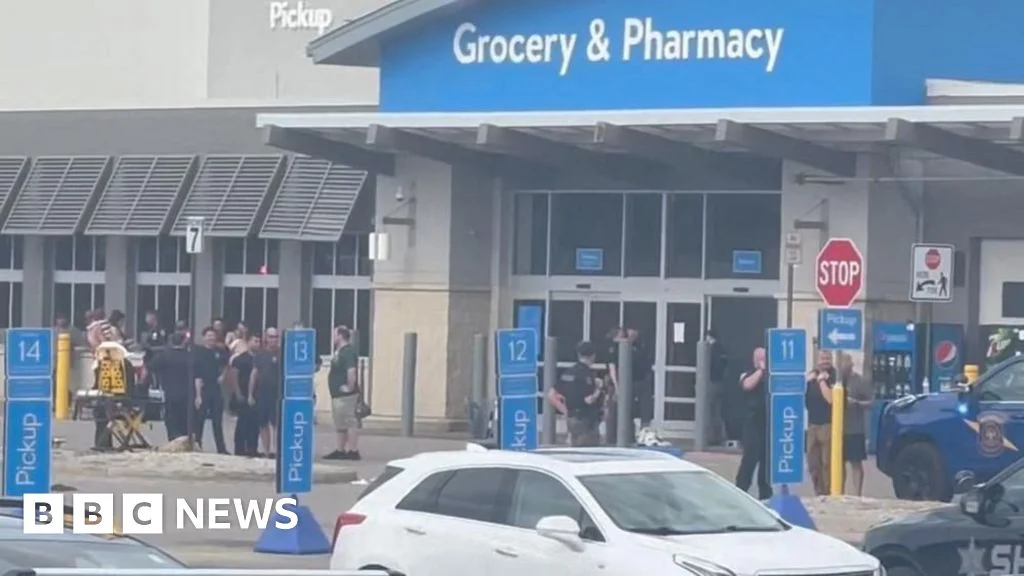 Michigan Walmart stabbing injures 11, suspect in custody