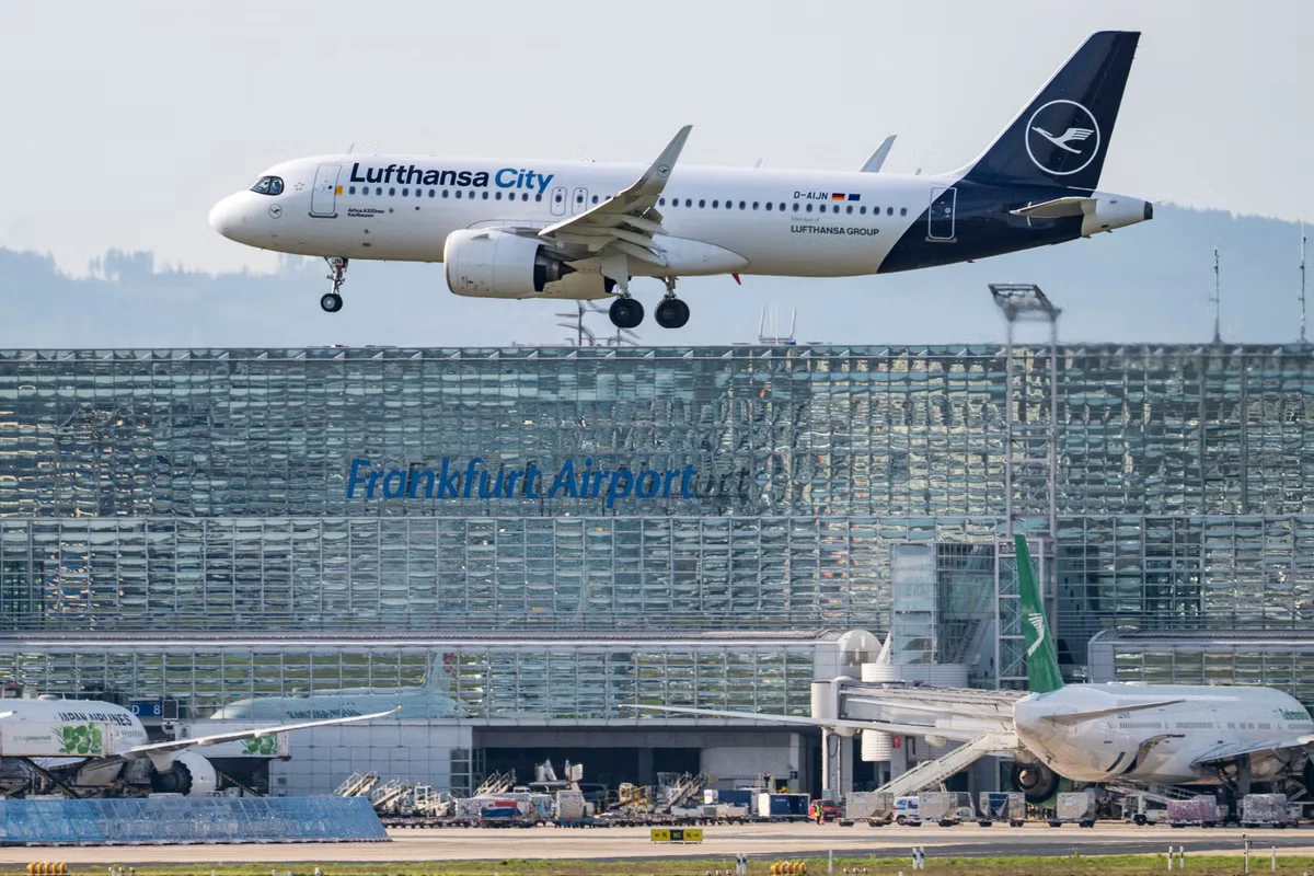 Lufthansa grounds dozens of planes as Iran-linked fuel crunch tightens jet travel