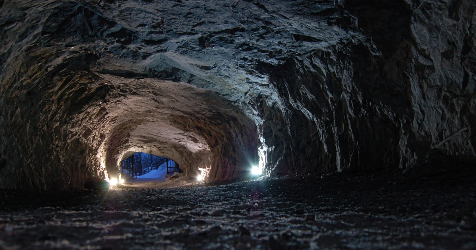 Pyrenees cave reveals 4,000 years of copper work at extreme altitude