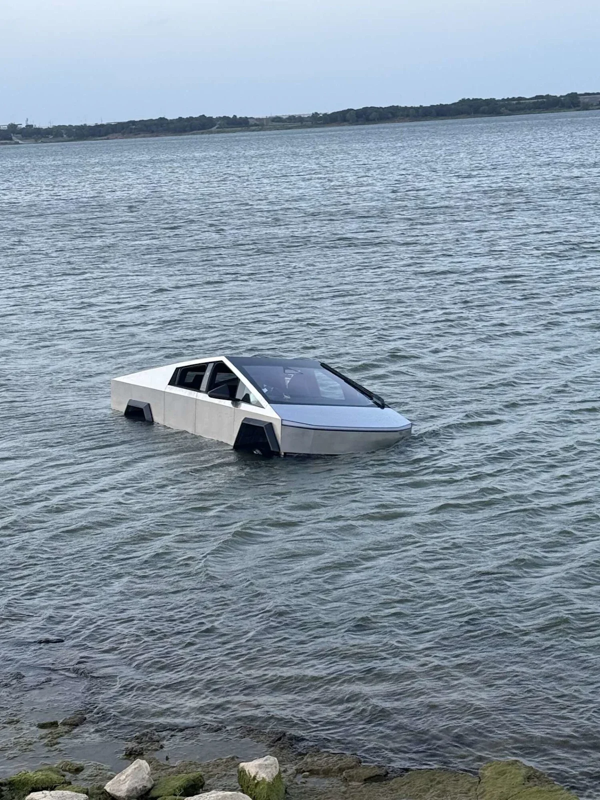Texas man sinks Cybertruck into lake to test Wade Mode, police say