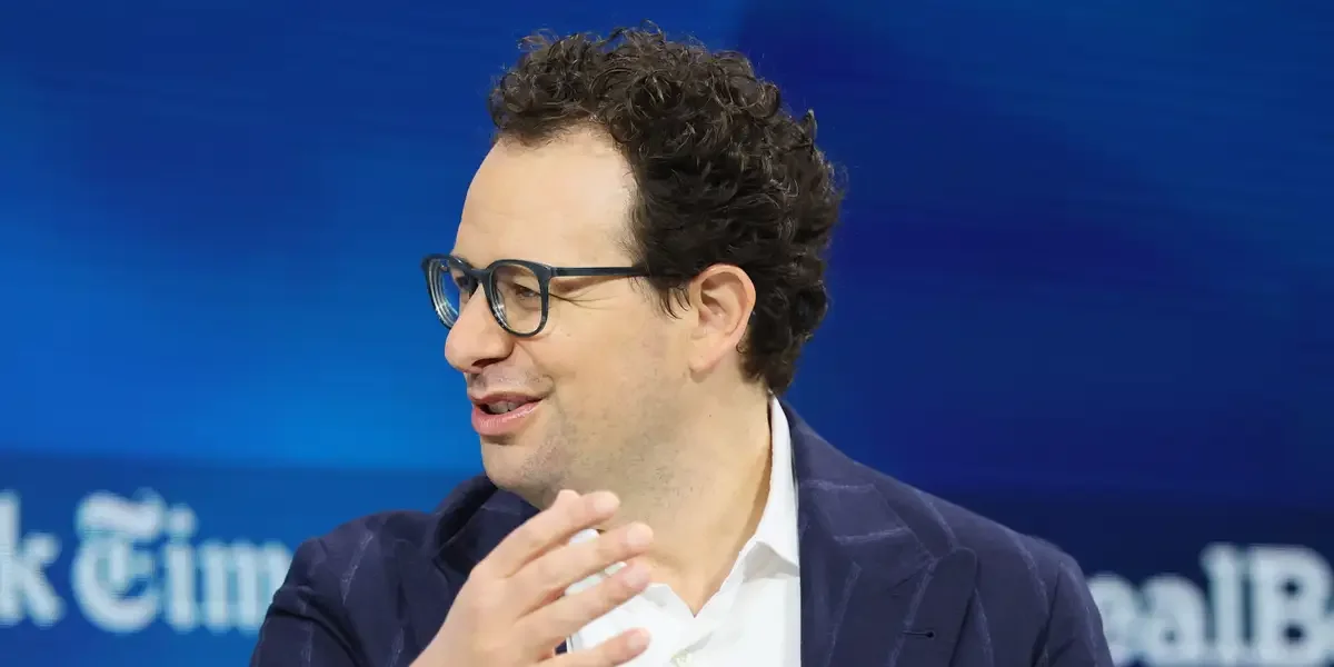 VC Frenzy Pushes Anthropic Valuations Toward Record-High