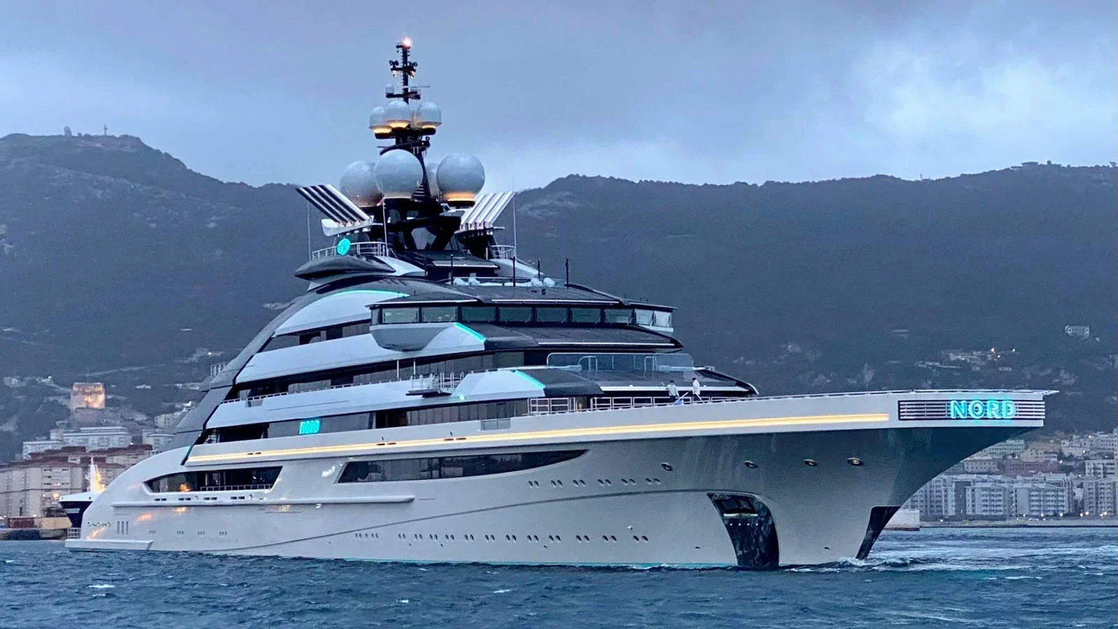 Mordashov’s Nord makes a daring Hormuz crossing en route to Seychelles after Dubai repair