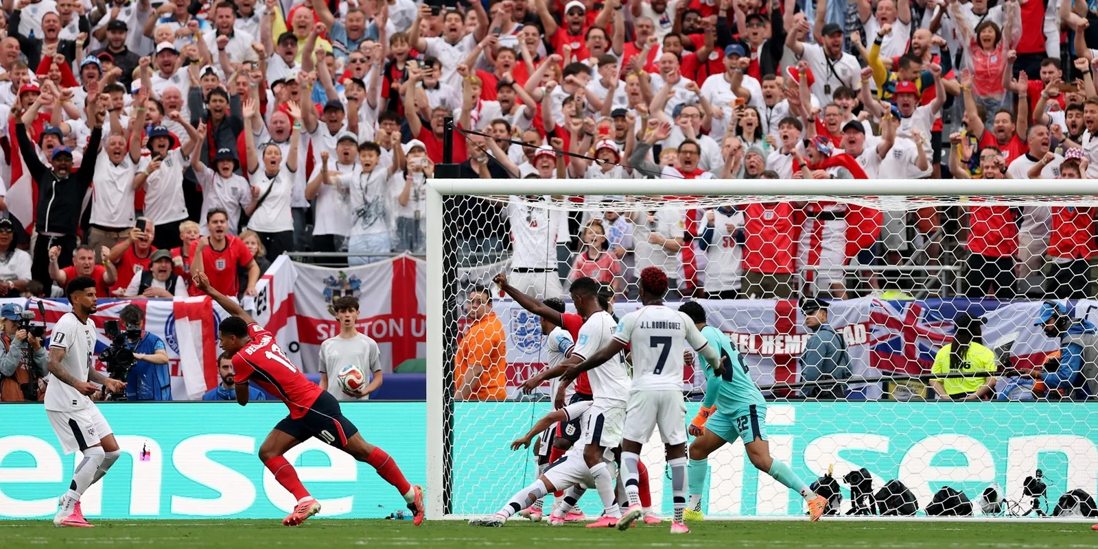 England seal Group L top as Kane breaks World Cup scoring record in 2-0 win over Panama