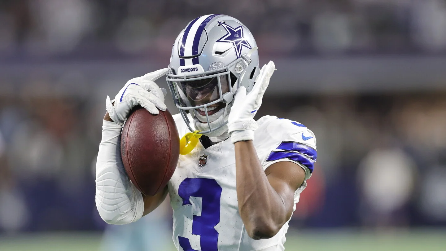 Cowboys' Pickens Reports for Monday Physical Ahead of Minicamp