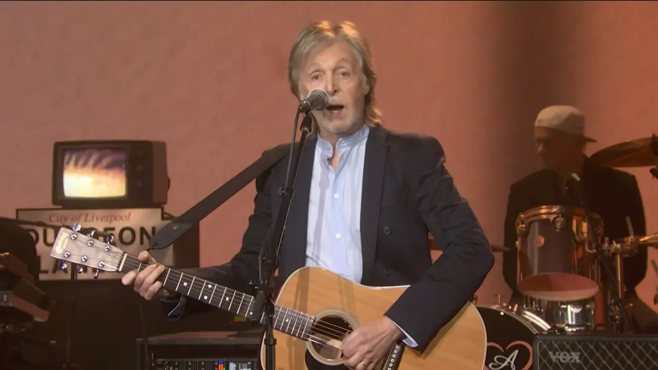 McCartney Shines on SNL Season Finale with New Track and Band on the Run