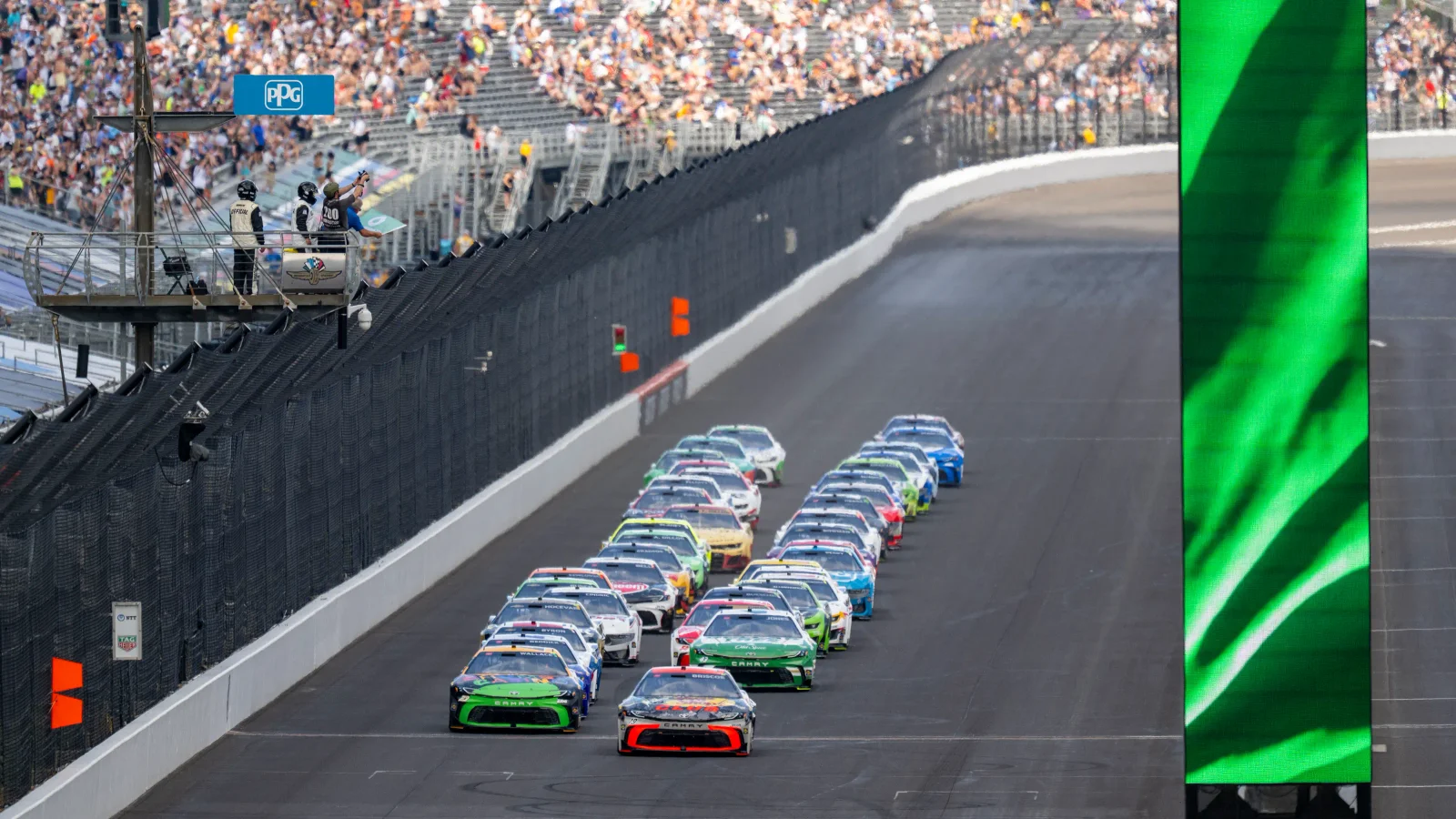 Brickyard 400 Set to Green Flag at IMS