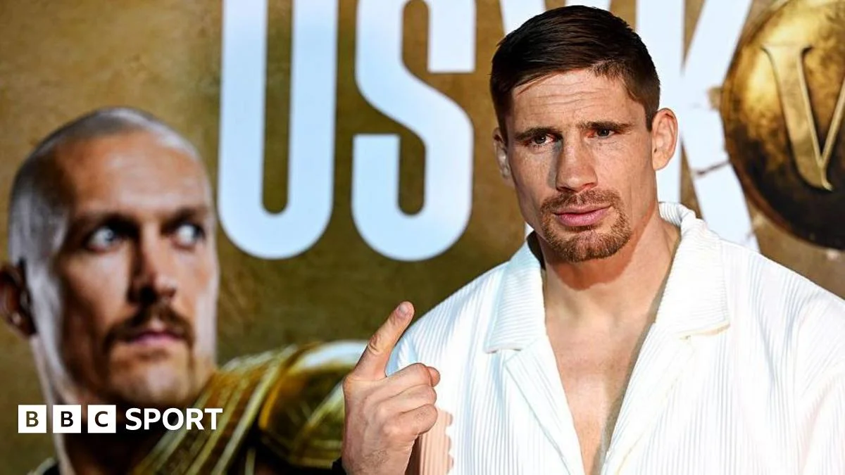 Verhoeven Seeks Usyk Rematch and Official Apology After Controversial Stop