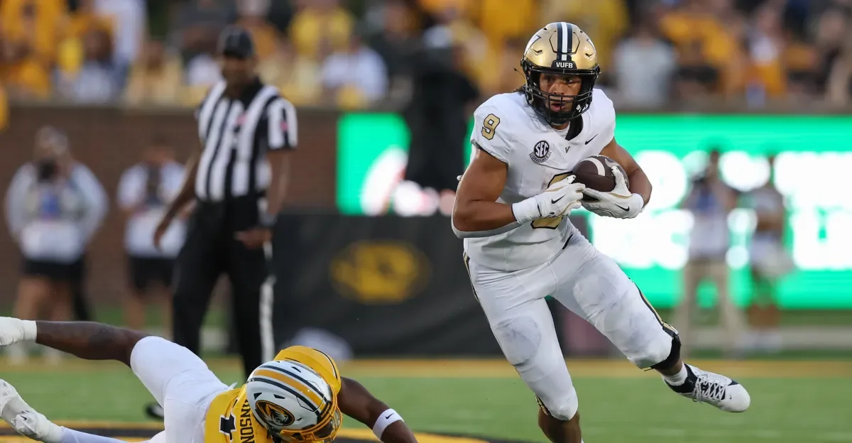 Patriots' bold 2026 mock draft targets OT, TE, and a post-June AJ Brown swing