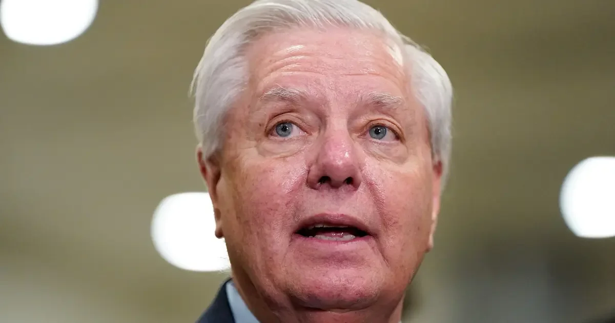 Immigration funding push could strand Pentagon money amid Iran-war debate