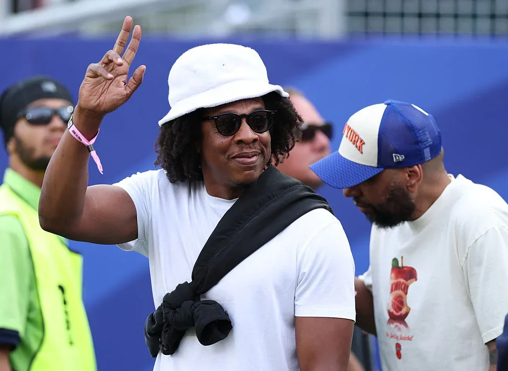 Jay-Z deflects Target backlash with Yankee Stadium freestyle