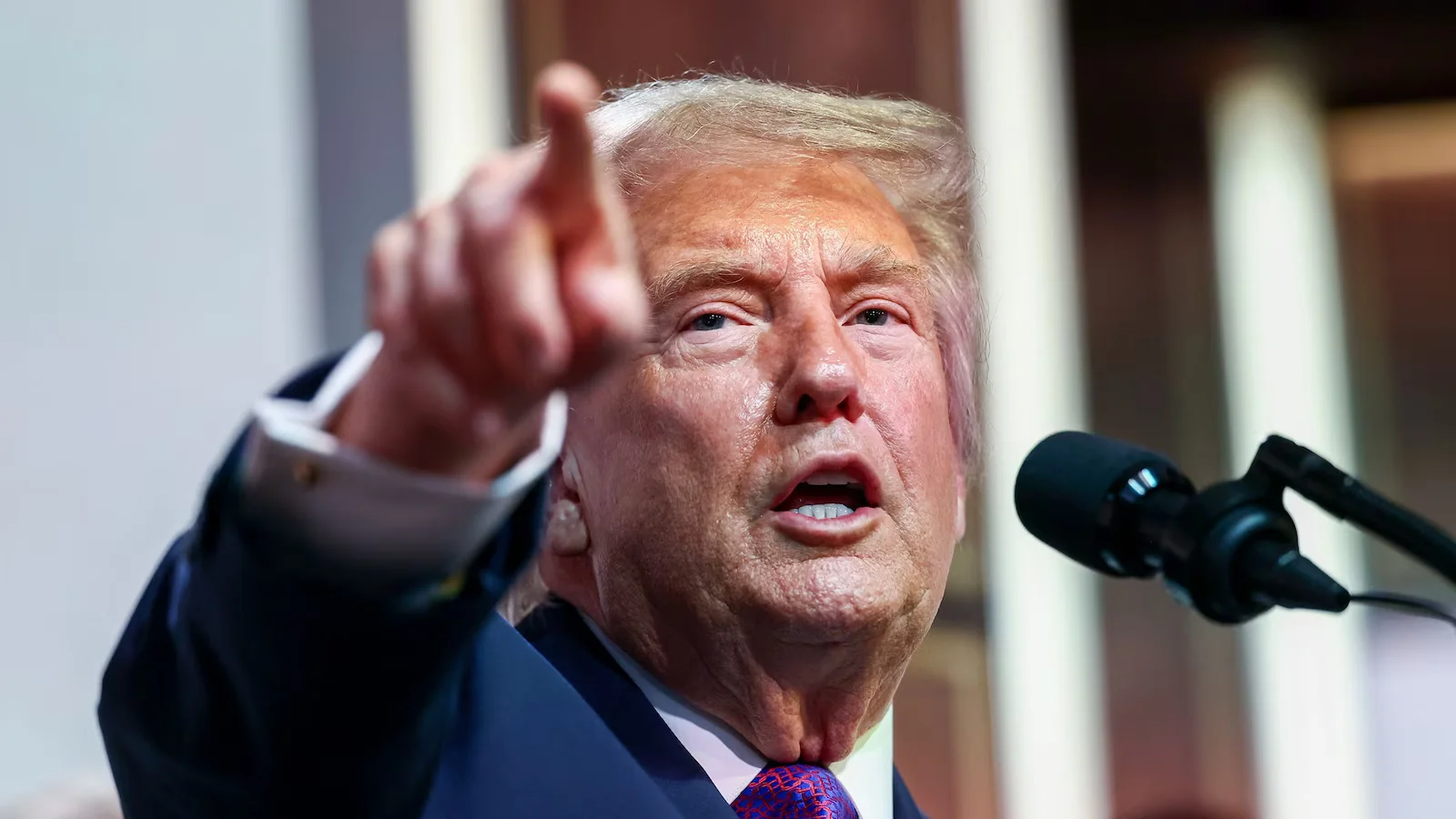 Trump’s ticking deadlines keep Iran conflict in limbo