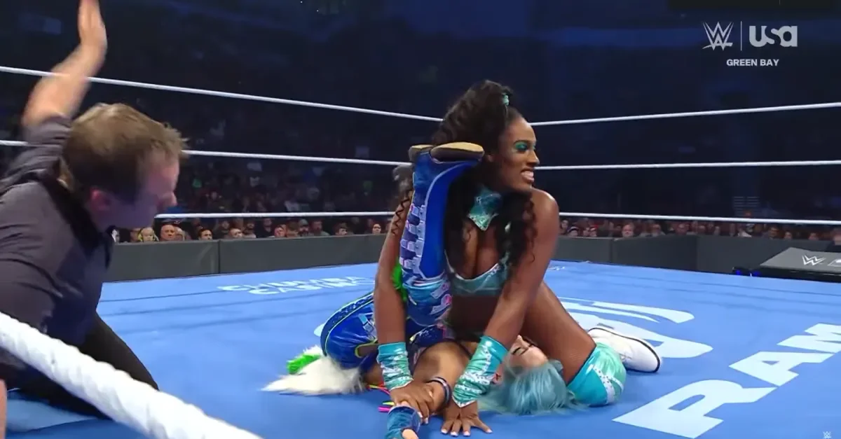 Lash Legend Sets Stage for SummerSlam With Quick SmackDown Win