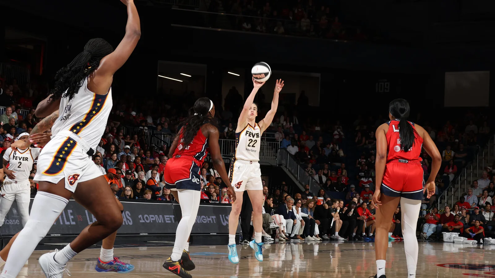 Clark's late heroics lift Fever past Mystics in clutch win