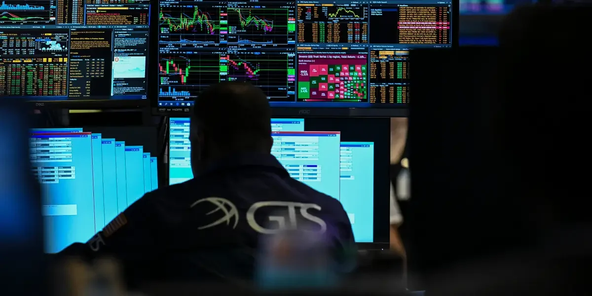 Lessons From an AI-Fueled Hedge Fund Collapse