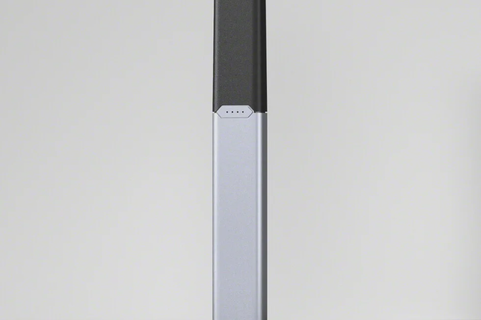 FDA clears Juul’s upgraded vape with built-in age check