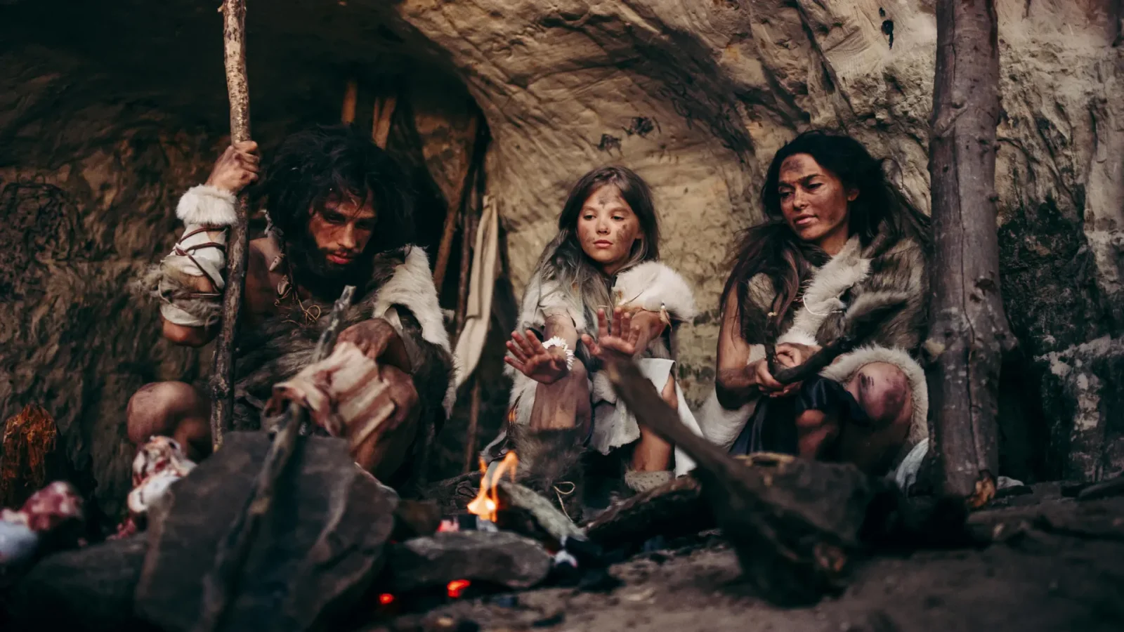 Poland uncovers a 100,000-year Neanderthal family portrait