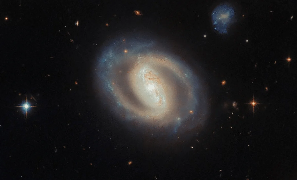 Hubble Captures Active Core in Galaxy IC 486