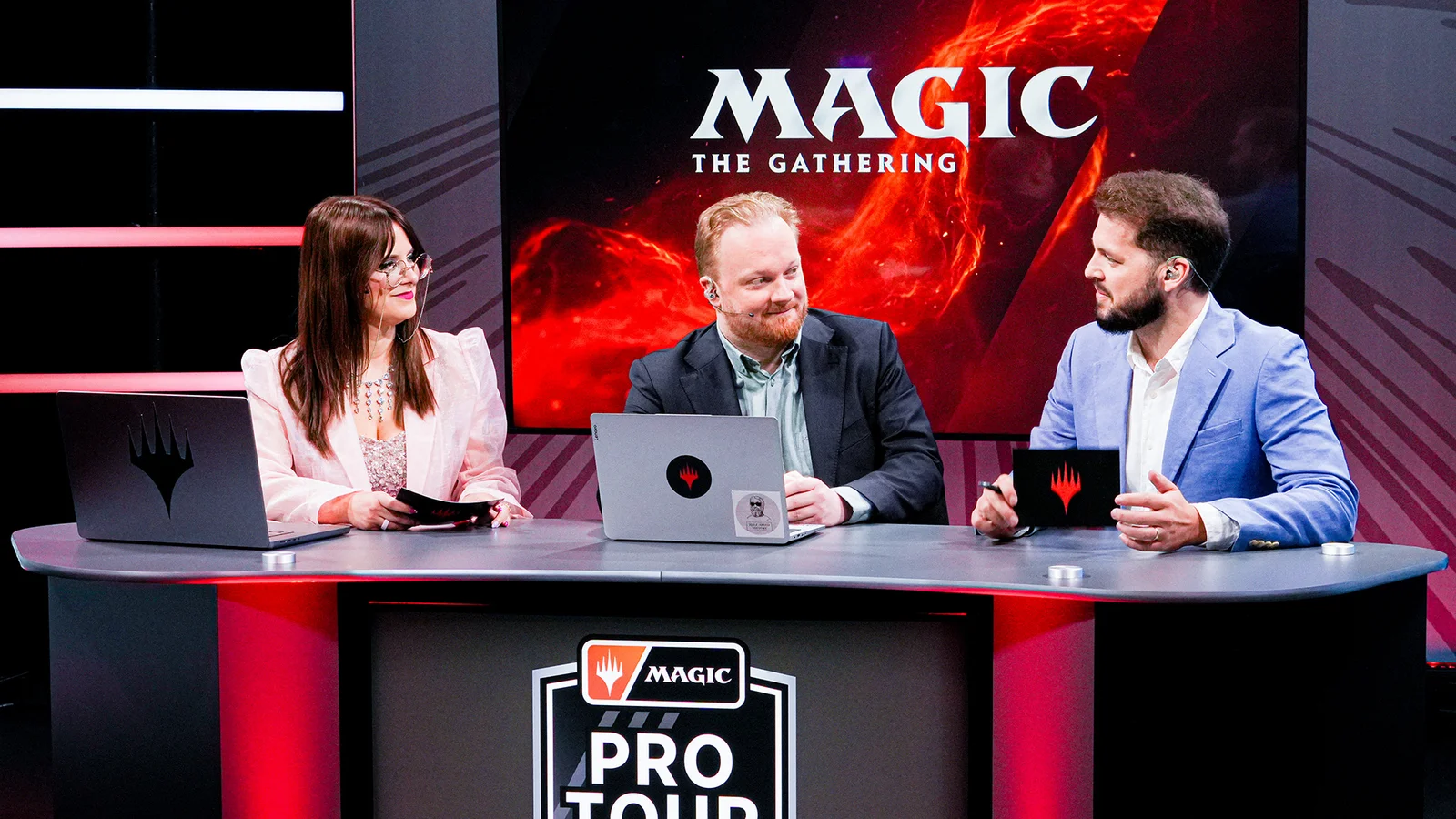 Pro Tour Amsterdam Surges Toward Worlds With Modern Mayhem and Draft Drama