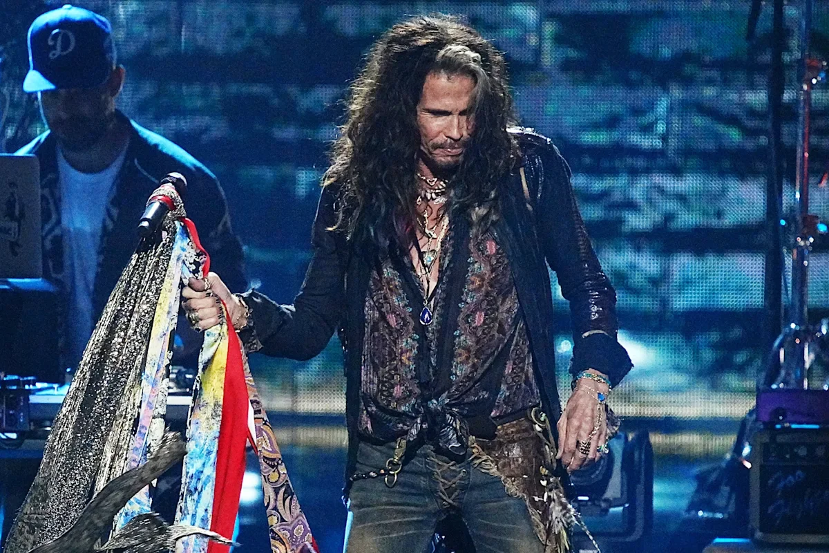 Legal Experts React to Steven Tyler's "Insane" Teen Assault Defense