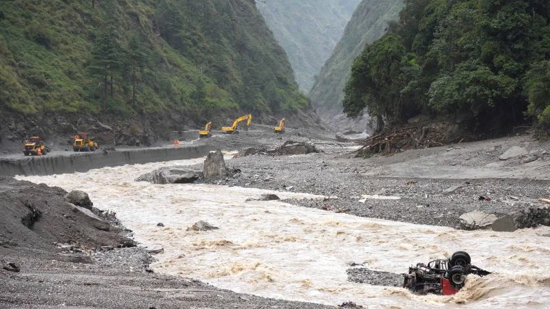 Nepal-China floods push death toll past 600 as rescue efforts intensify
