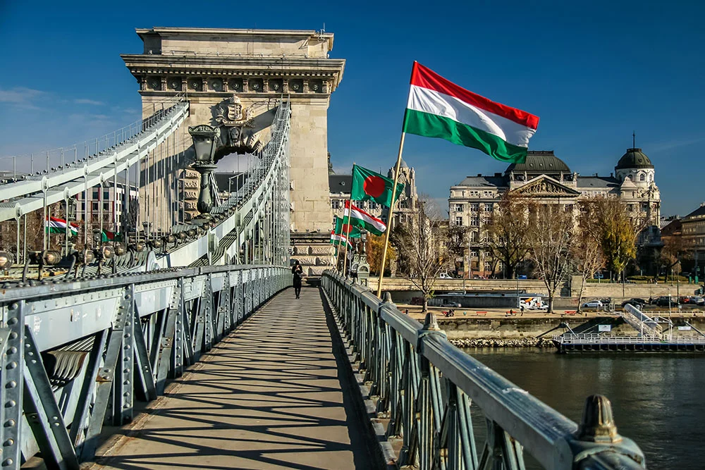 "Pope's Visit to Hungary Highlights Diverging Views on Christianity and Refugees"