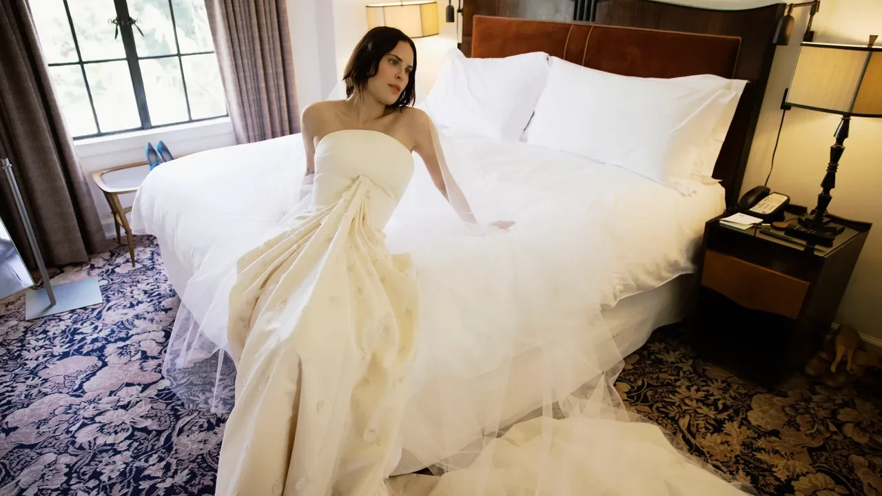 Tallulah Willis Weds in Balenciaga Couture After Etsy Dream Dress