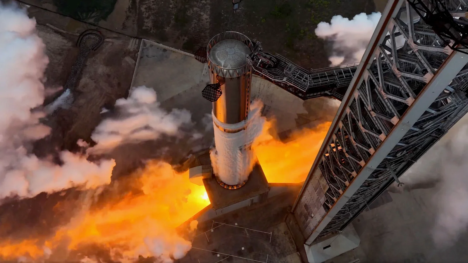 SpaceX fires up 33-engine Starship V3 booster, eyes May flight
