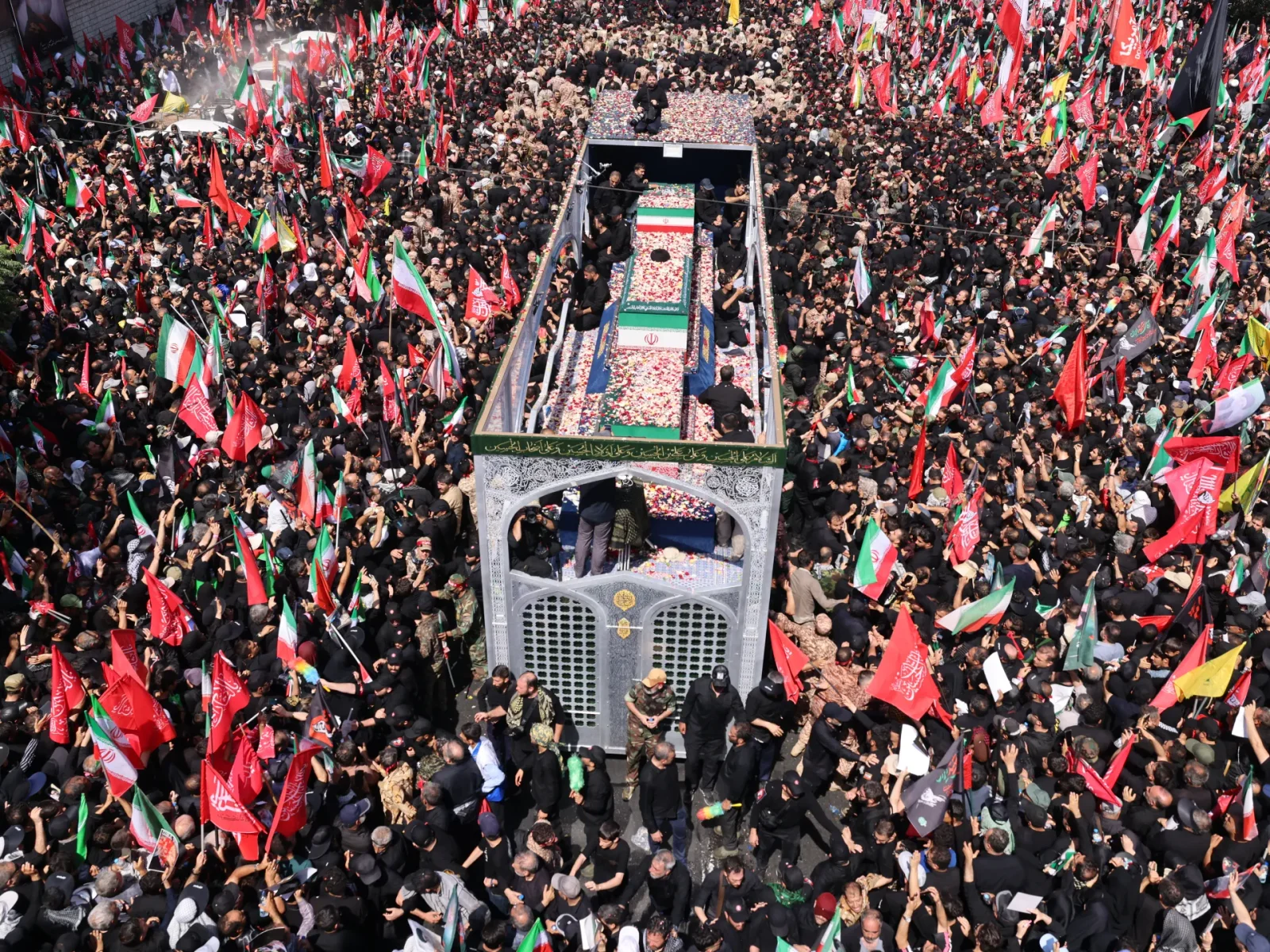 Massive Tehran Funeral Crowds Mark Khamenei's Death Amid US-Israel Tensions