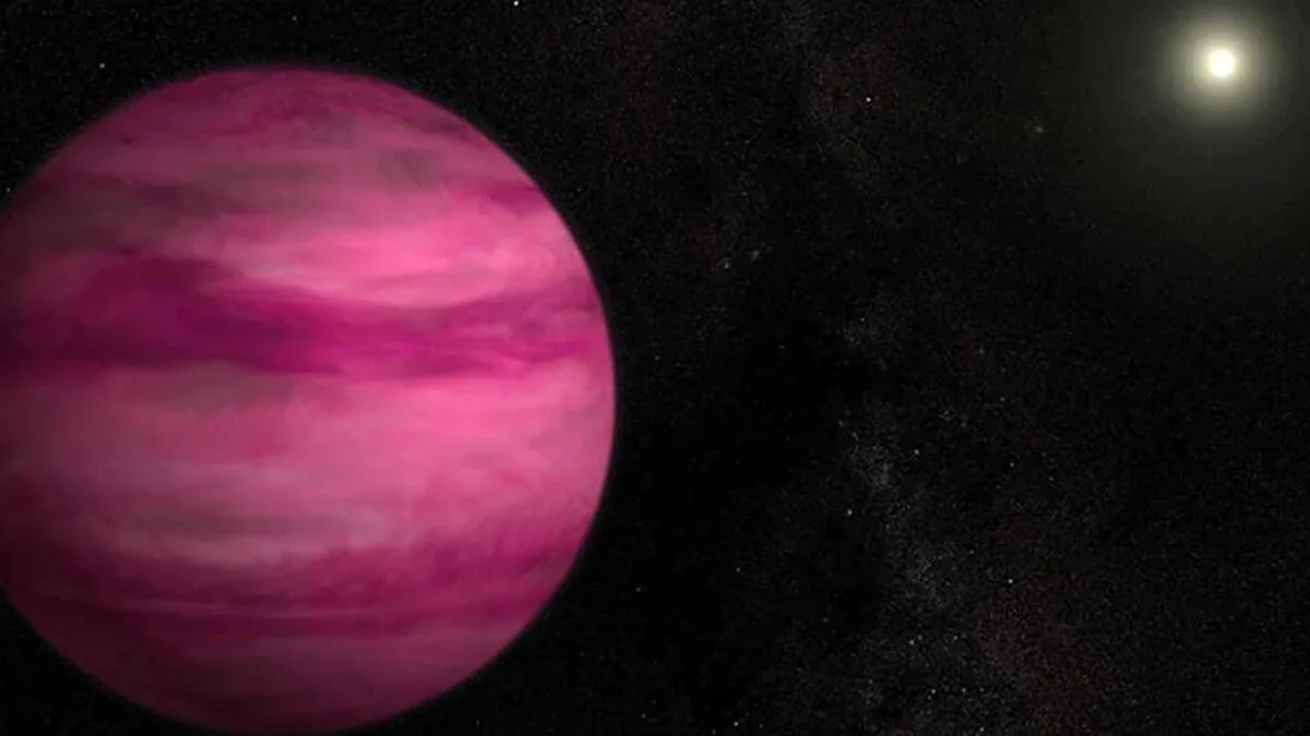 Salt Clouds Explain the Pink Exoplanet GJ 504 b’s Faint Glow