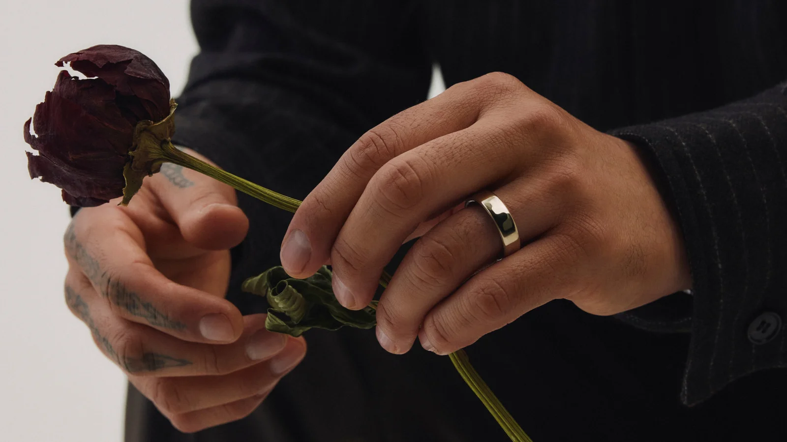 Oura Ring 5 Slashes Size by 40% and Ups Health Capabilities