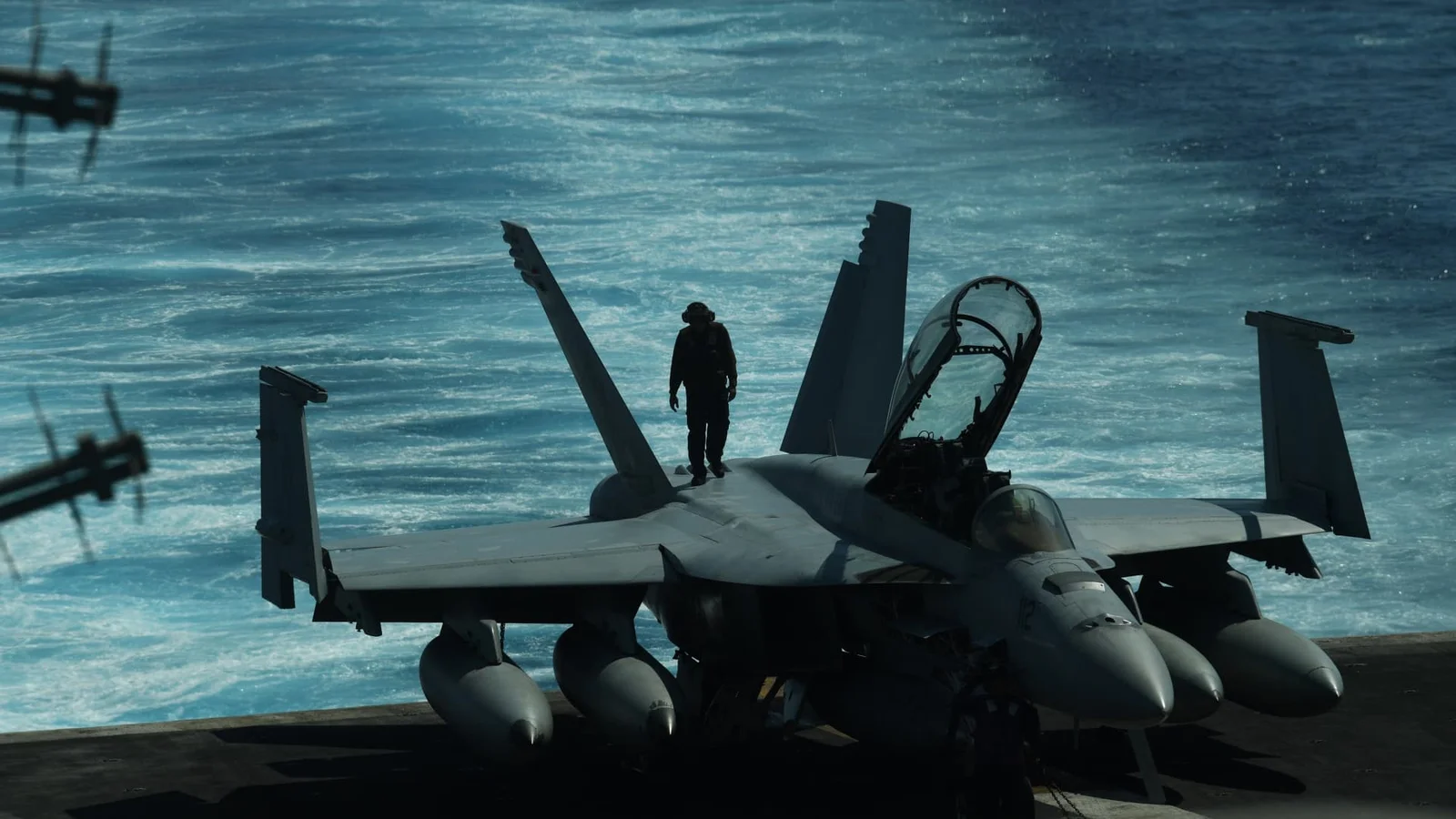 "US-China tensions take center stage at Asia security summit"