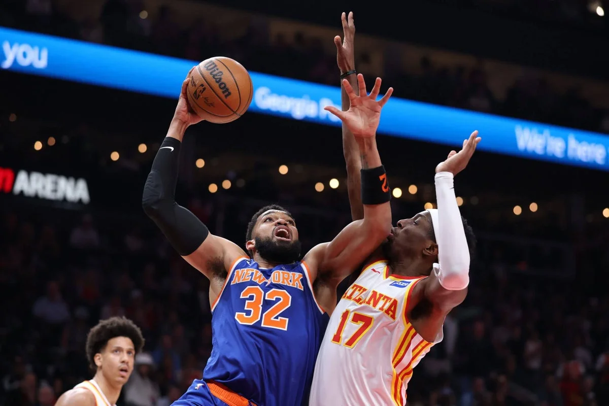 Knicks ride record halftime surge to playoff-clinching win over Hawks