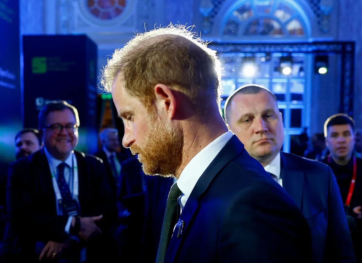 Prince Harry's UK Homecoming Triggers Palace Invite Controversy