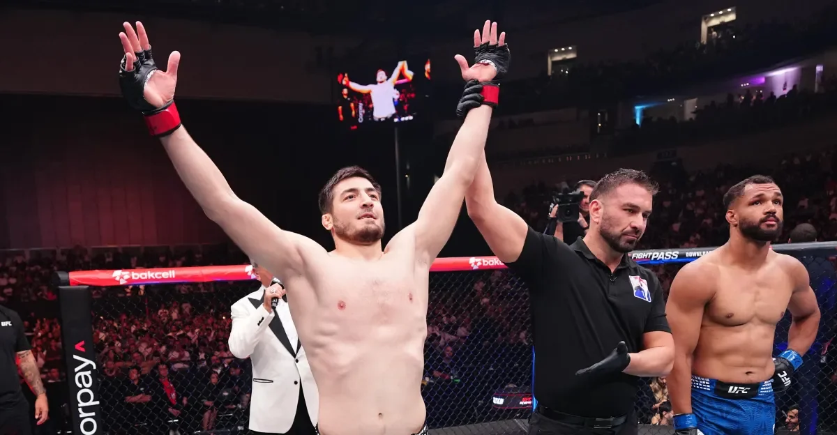 Unbeaten Yakhyaev Blasts Walker in 8 Seconds at UFC Baku, Ties Light Heavyweight KO Record