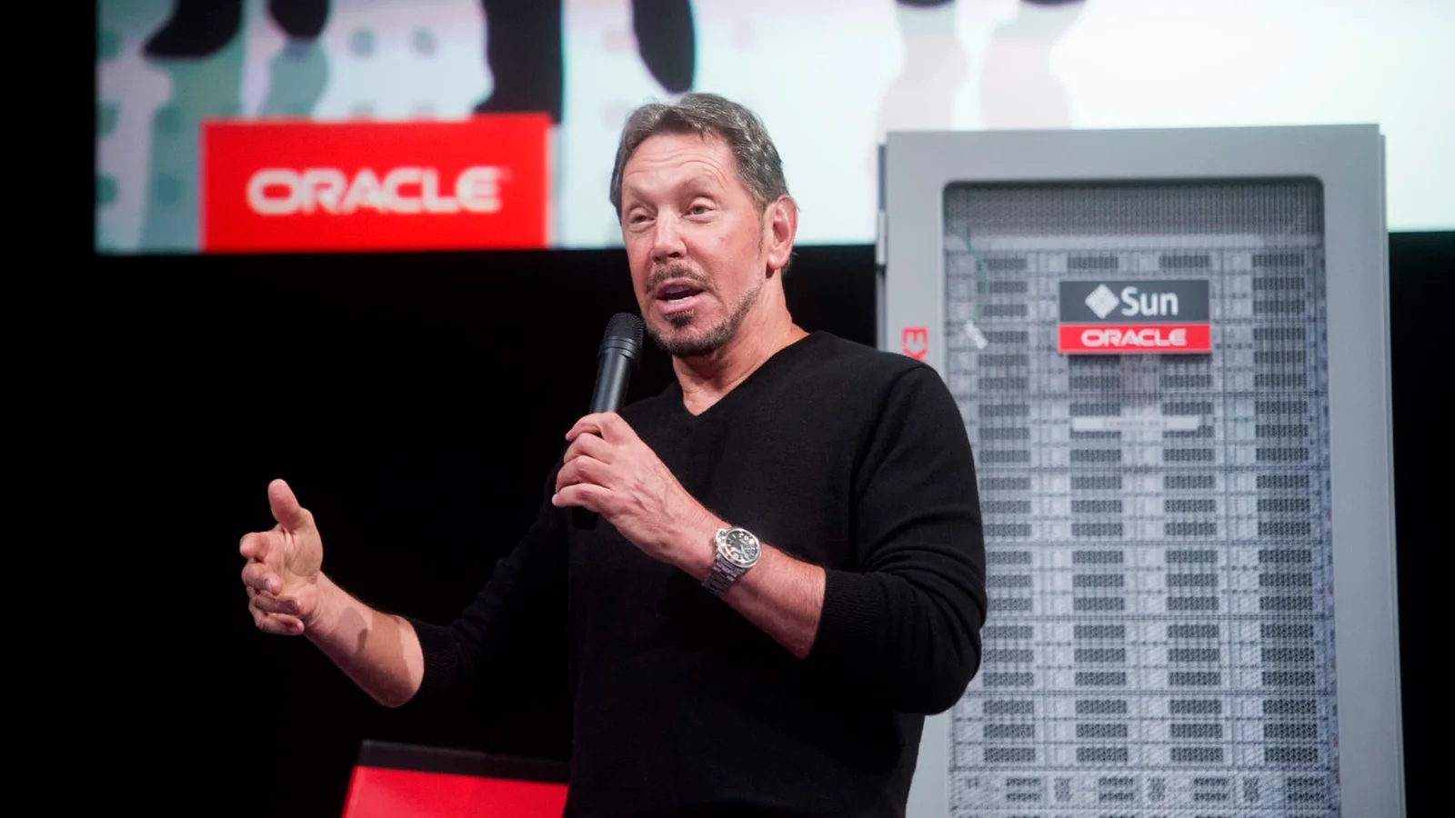 Ellison scrubs plan to dump up to $7.5B of Oracle stock
